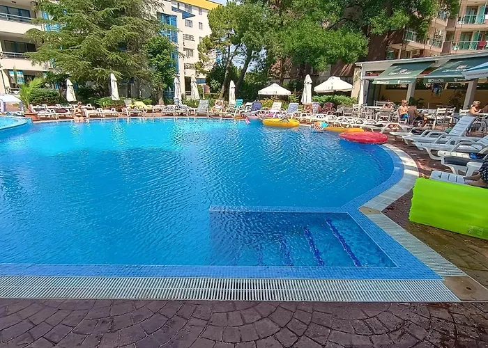 Excelsior 3* Sluneční pobřeží