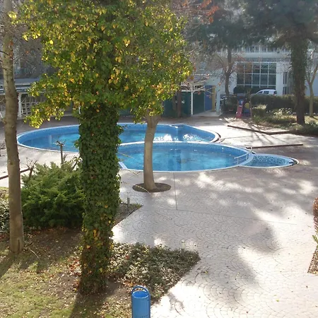 Excelsior Apartman Napospart