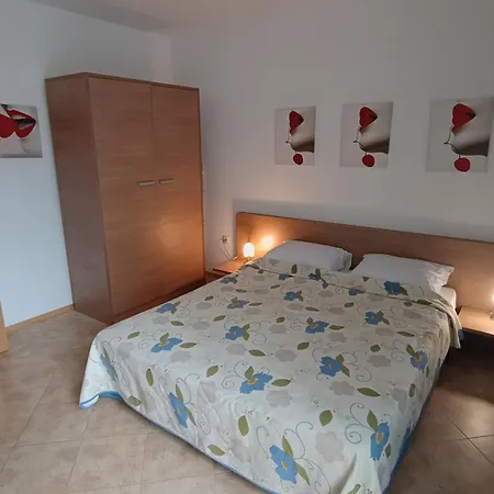 Excelsior Apartment
